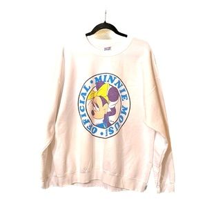 MINNIE MOUSE (NWT) Large NWT CREWNECK